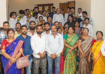 ପ୍ରଭାତ ବିଶ୍ୱାଳ ଜଣେ ଗର୍ଦ୍ଦାର