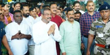 ଧର୍ମେନ୍ଦ୍ରଙ୍କୁ ସମ୍ବର୍ଦ୍ଧନା ରାଜନୀତି
