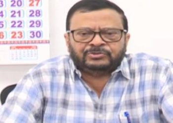 ସୁୁରେଶ ପୂଜାରୀ ଅଧା ଢ଼ୋକିଲେ!