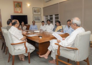 ଖଣି ବିଲ, ଶିକ୍ଷା ଅବ୍ୟବସ୍ଥା ପ୍ରସଙ୍ଗରେ ରାସ୍ତାକୁ ଓହ୍ଲାଇବ ବିଜେଡି