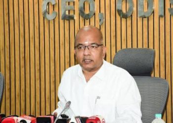 ଭିଆରଏସ୍ ଆବେଦନ କଲେ ଗୋପାଳନ