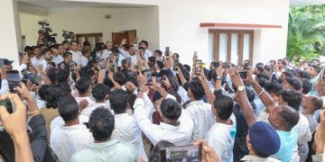 ନବୀନ ନିବାସରେ ଛାତ୍ରନେତାଙ୍କ ଭିଡ଼
